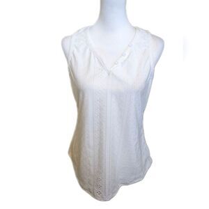 Shein eyelet embroidery v-neck tank top, versatile, undershirt layer L